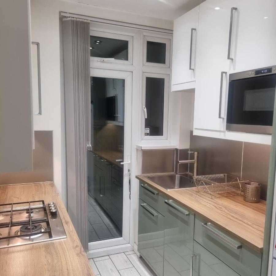 Spacious Private Room In Vibrant South London Thornton Heath Extérieur photo